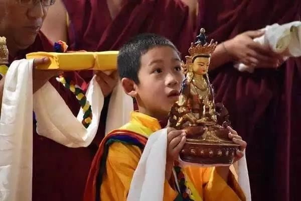 教你如何改善客厅风水？格局最好是正方形或长方形？