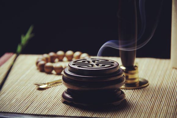 楼梯下不能睡人是迷信吗？